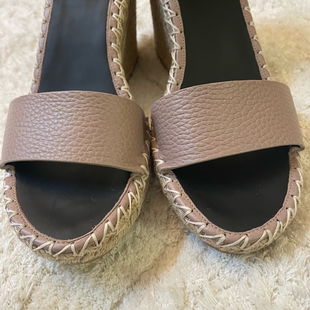 Valentino Rockstud Espadrille Wedge Sandal in Poudre - Picture 5 of 7